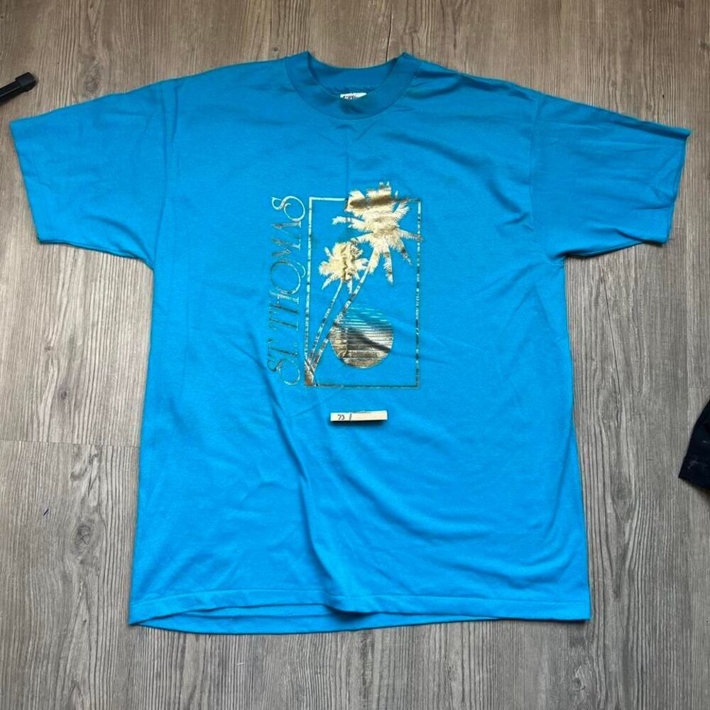 Vintage Hanes 1997 Beefy T-shirt size XL light blue St. Thomas graphic